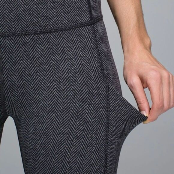 Lululemon Speed Tight Herringbone size 6 - Picture 4 of 13